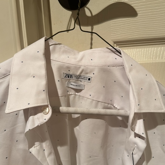 Zara button down shirt - Picture 3 of 4